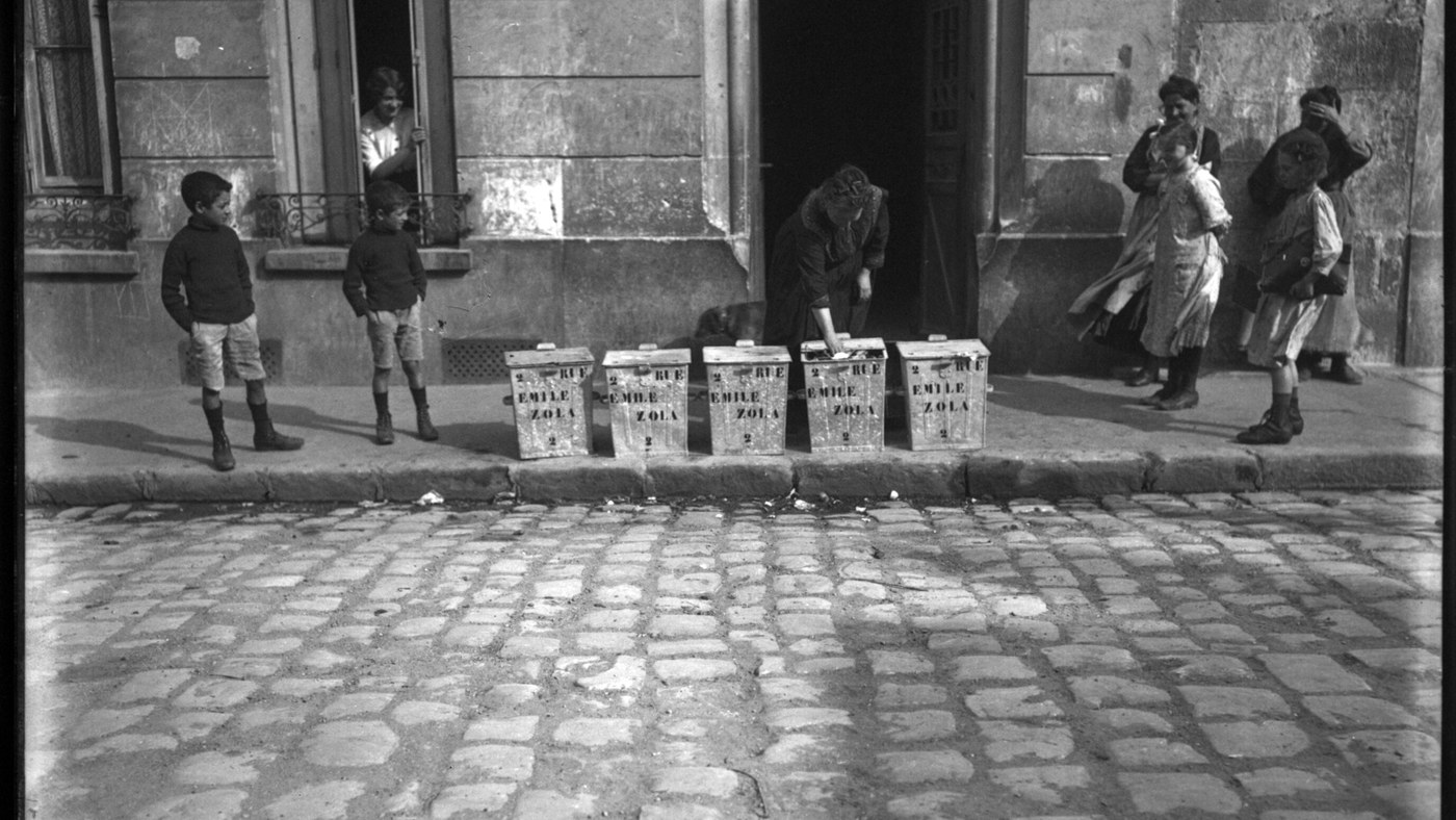 Paris dépense 800 millions d'euros par an pour la propreté. Pourquoi c'est quand même sale ?