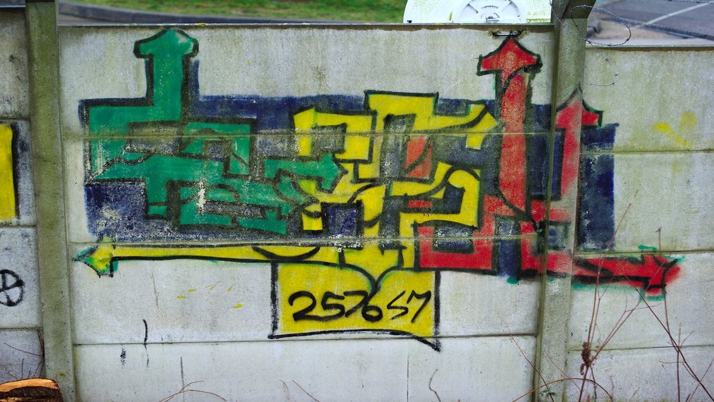 Tags, vandalisme et dégradations à Paris : comment signaler et qui contacter ?